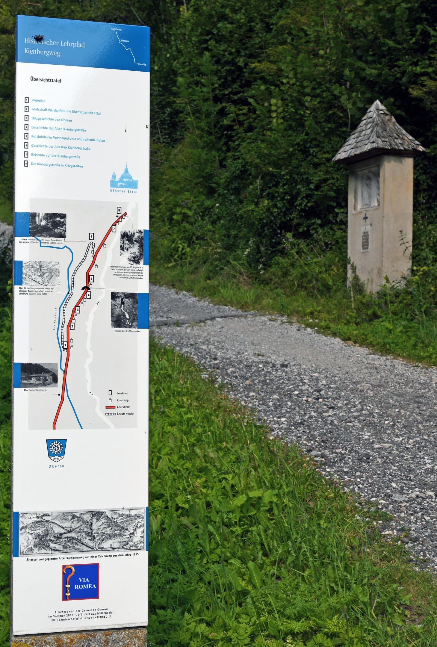 Infotafel am Beginn des Lehrpfades "Kienbergweg" in Oberau (Foto HK)